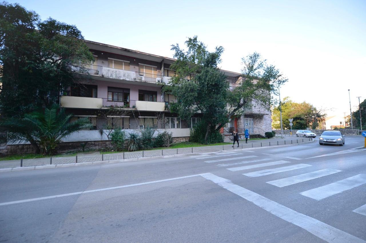 Old Kotor Apartment Exterior photo